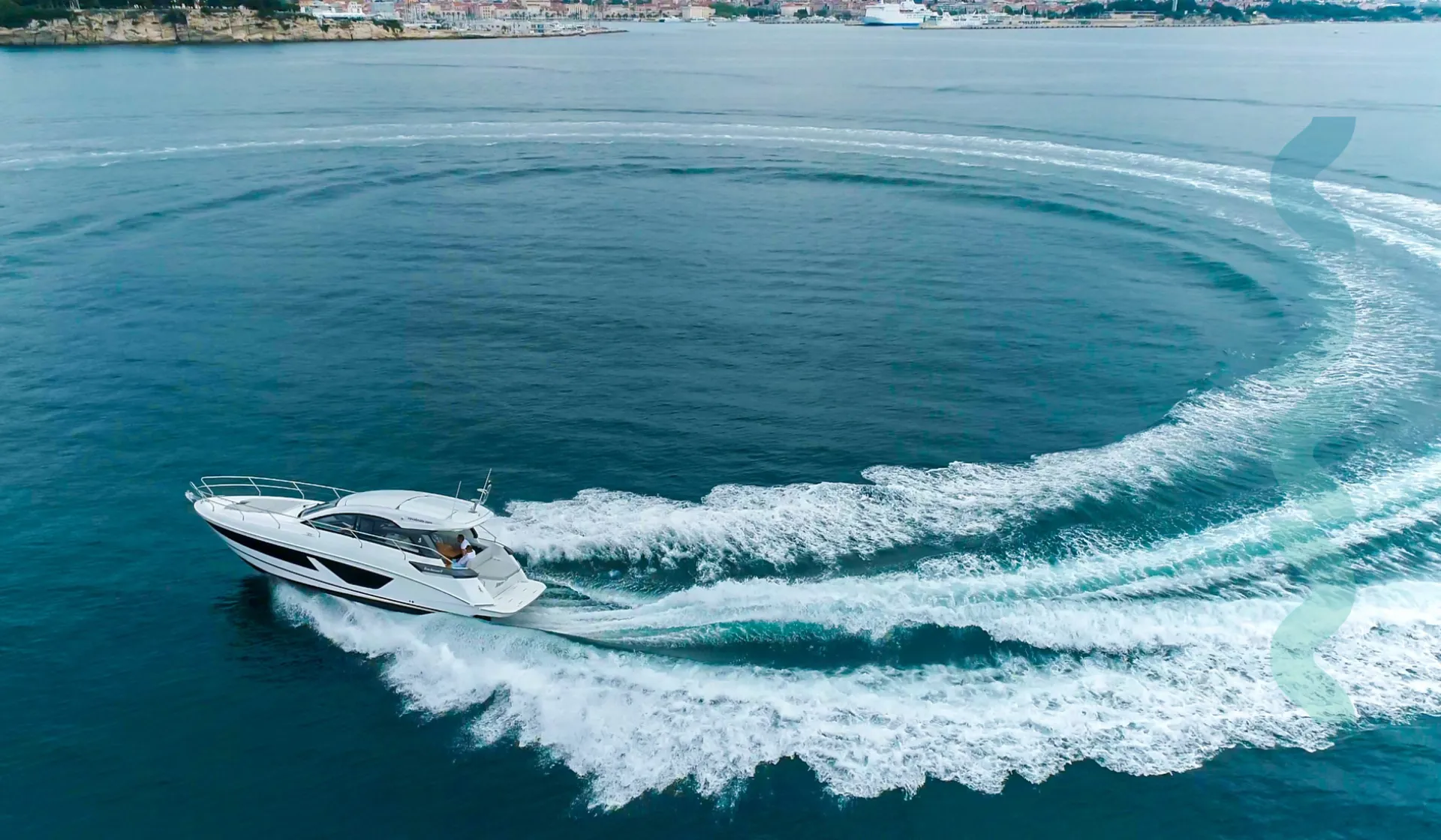 Circular wake from above