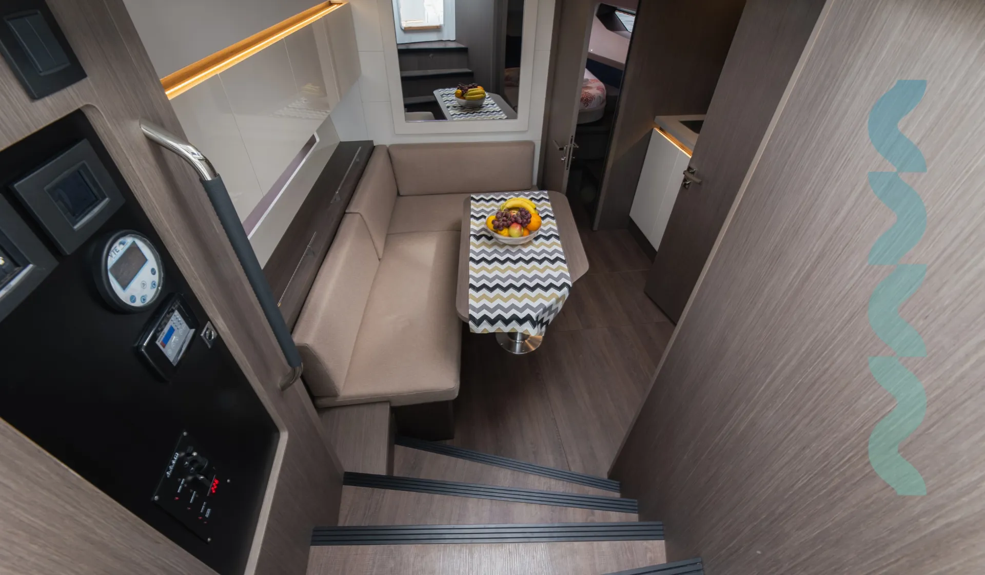 Saloon from companionway